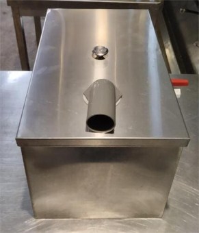 Λιποσυλλέκτης Ανοξείδωτος 22Lt 41x26x25Cm Μεταχειρισμένος